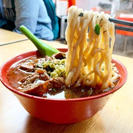 老牌牛肉拉麺大王